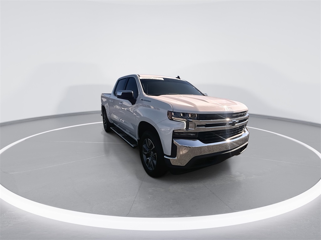 2022 Chevrolet Silverado 1500 LT photo 2