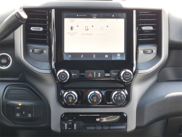 2025 Ram 2500 Tradesman photo 18