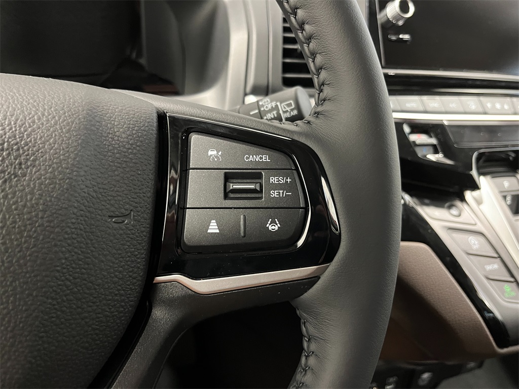 2026 Honda Odyssey Touring photo 14