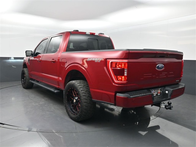 2021 Ford F-150 XLT photo 3