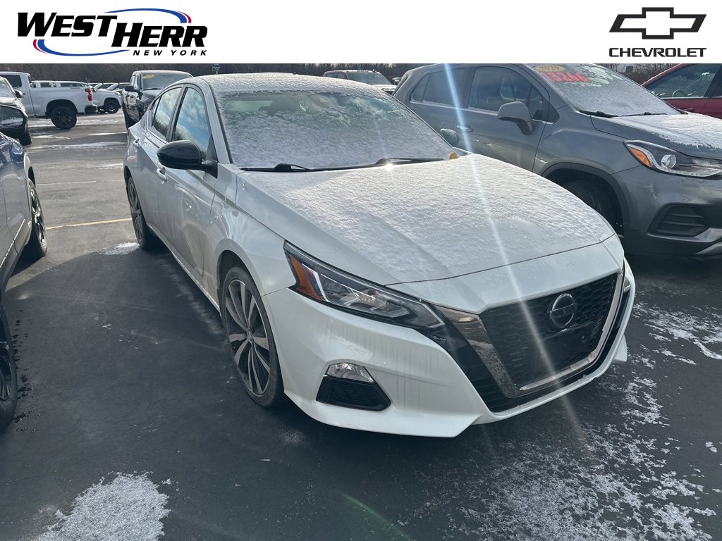 2021 Nissan Altima SR