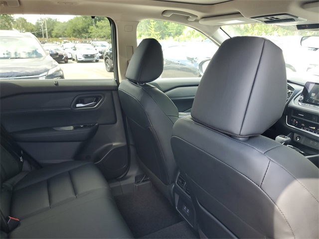 2026 Nissan Rogue SV photo 27