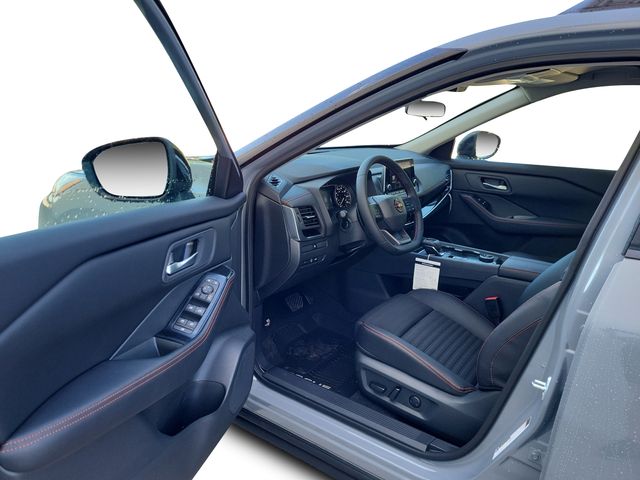 2026 Nissan Rogue SV photo 9