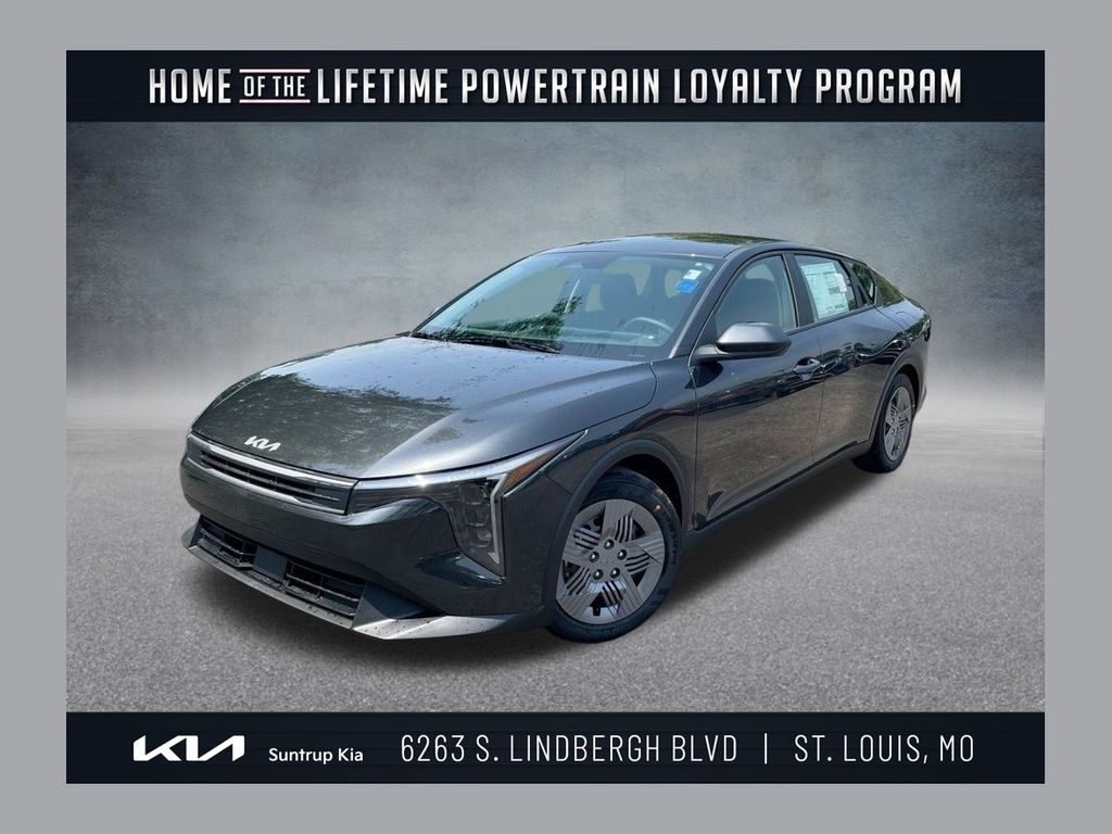 2025 Kia K4 LX's photo