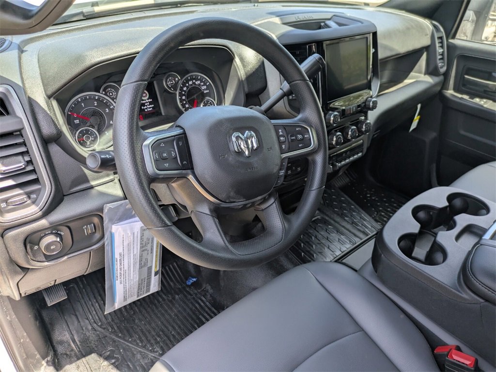 2026 Ram 3500 Tradesman photo 13