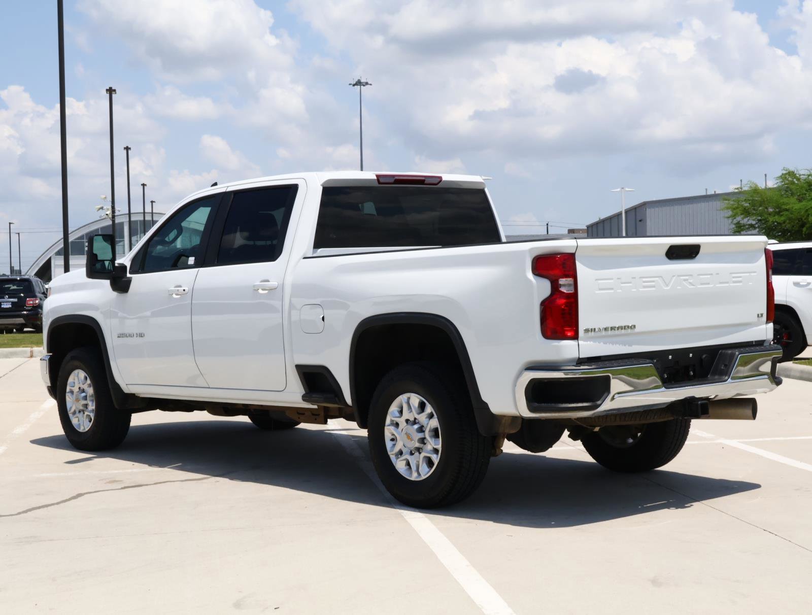 2024 Chevrolet Silverado 2500HD LT photo 4