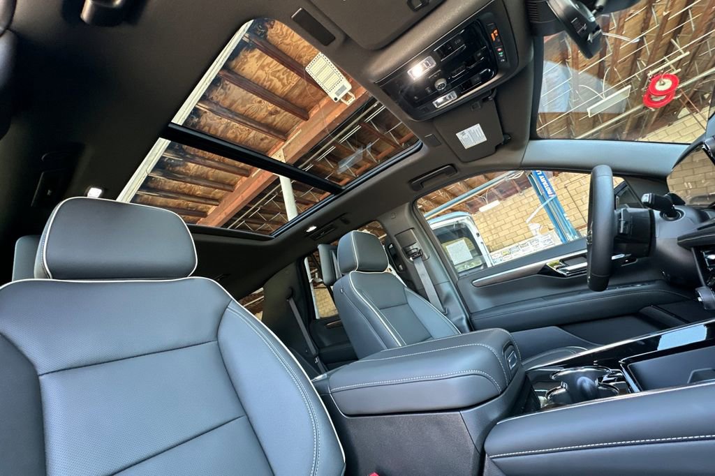 2026 Chevrolet Tahoe Premier photo 21