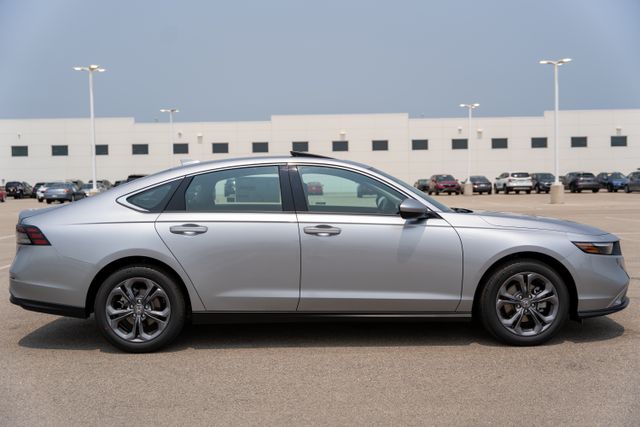 2024 Honda Accord EX photo 4