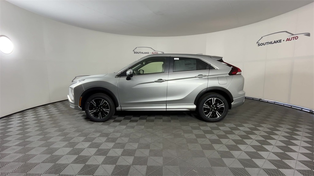 2025 Mitsubishi Eclipse Cross SE photo 5