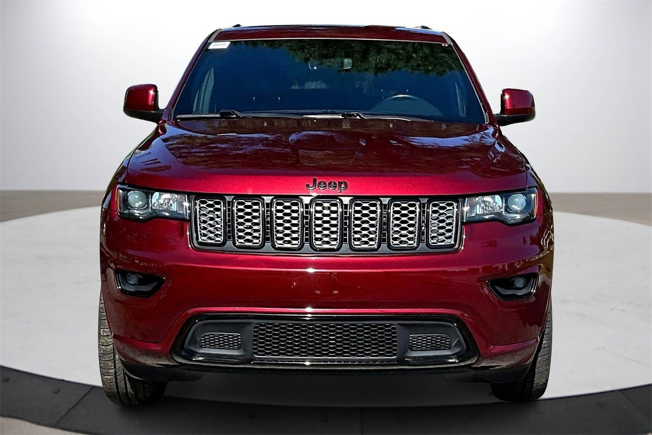 2022 Jeep Cherokee Laredo X photo 3