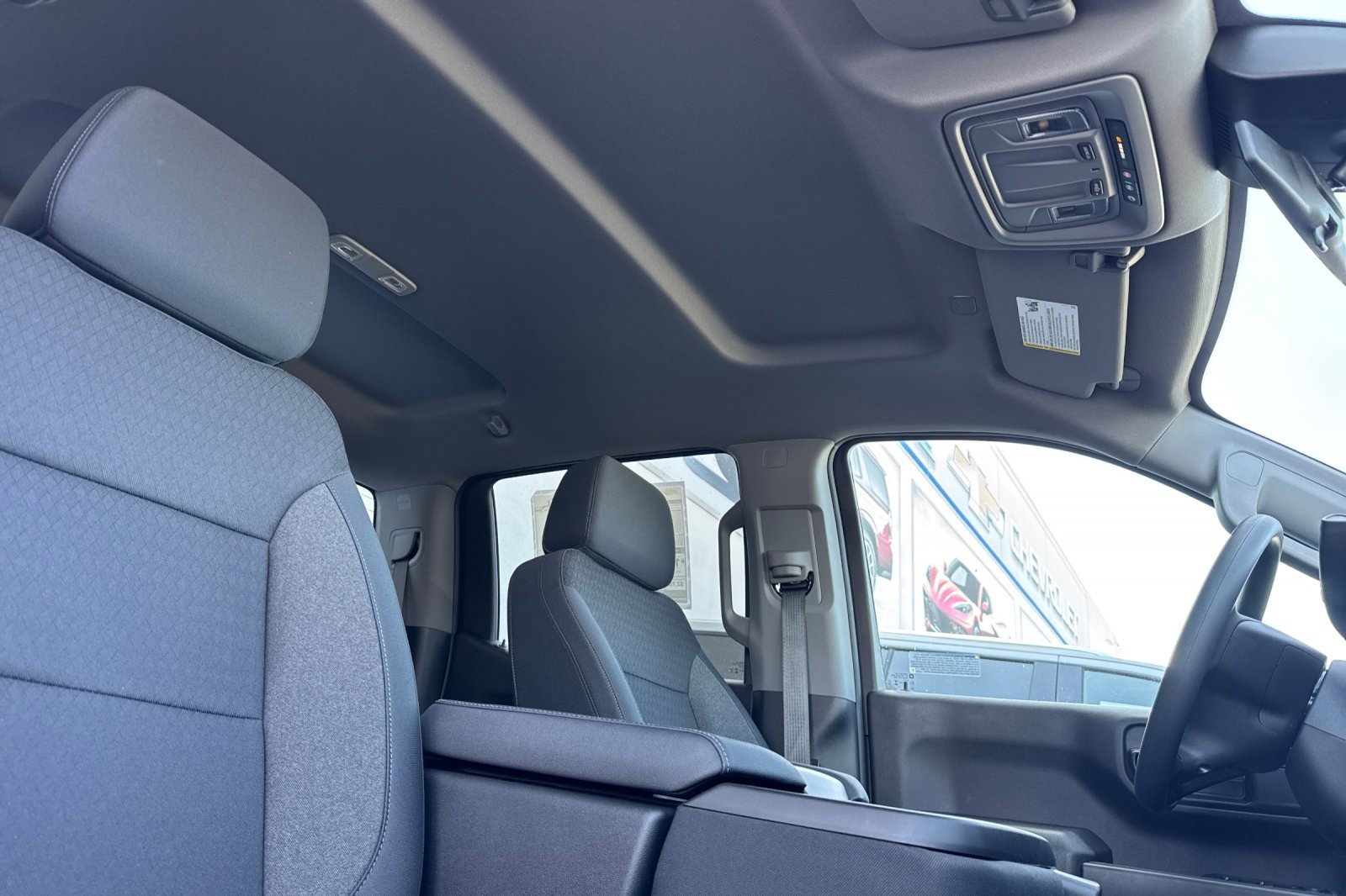 2025 Chevrolet Silverado 1500 Custom photo 16