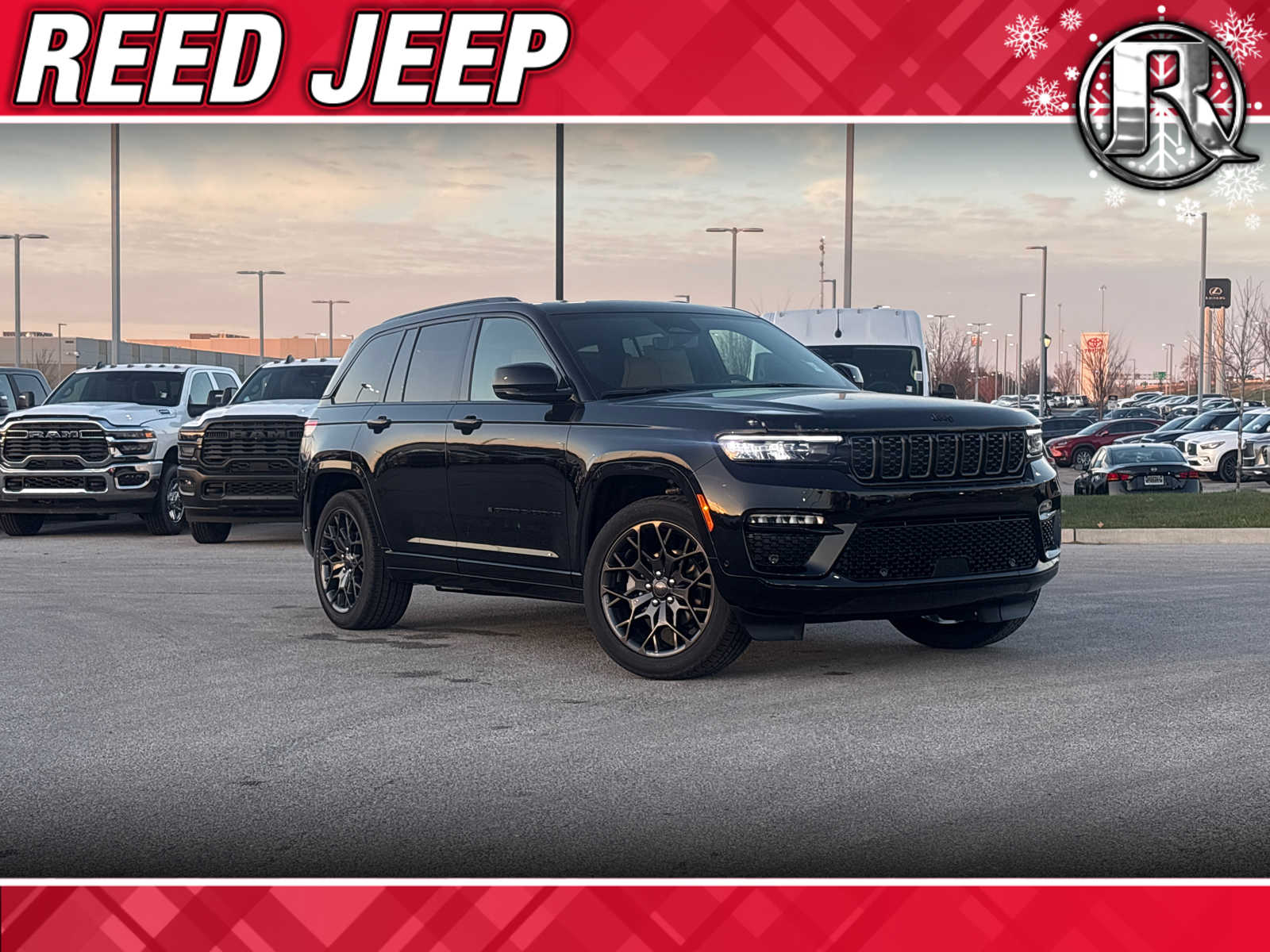 2025 Jeep Grand Cherokee Summit's photo