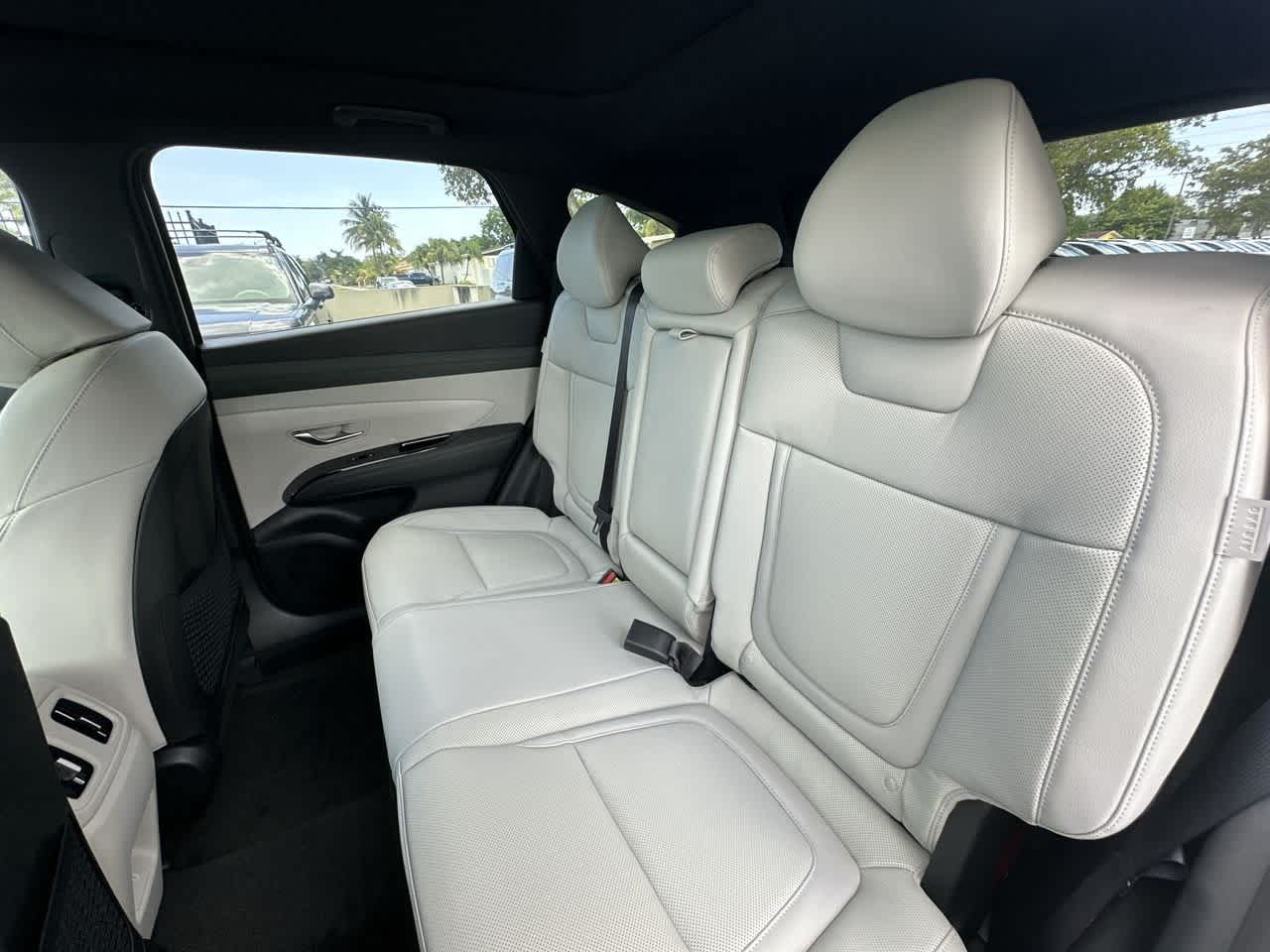 2025 Hyundai Tucson Hybrid Limited Sport photo 20