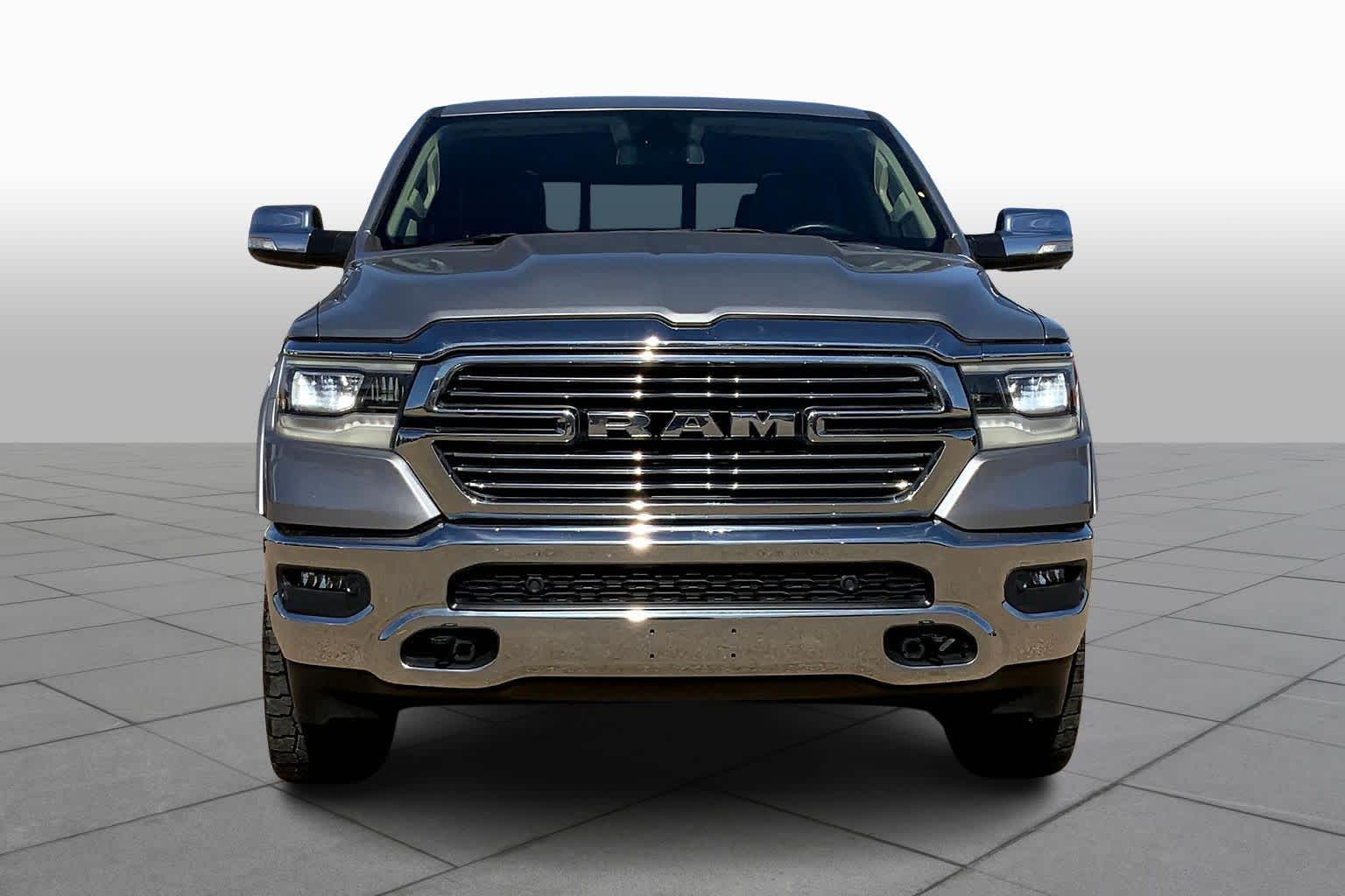 2020 Ram 1500 Laramie photo 3