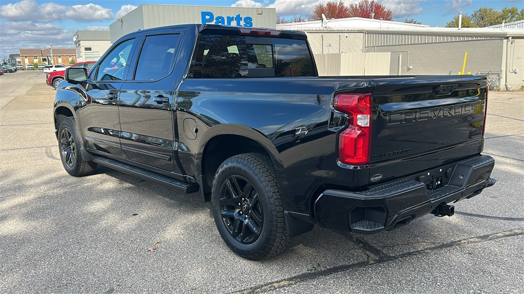 2026 Chevrolet Silverado 1500 High Country photo 4