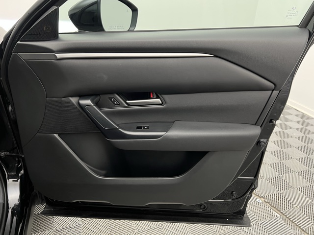 2024 Mazda CX-50 2.5 S Preferred photo 5