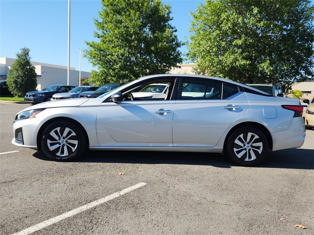 2024 Nissan Altima 2.5 S photo 6