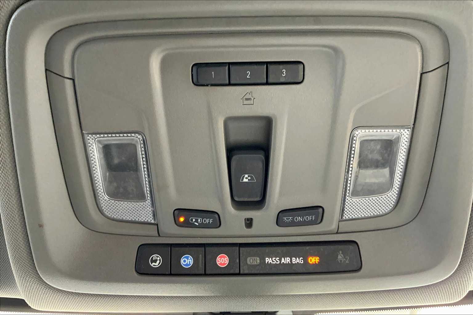 2019 Gmc Sierra 1500 SLT photo 32