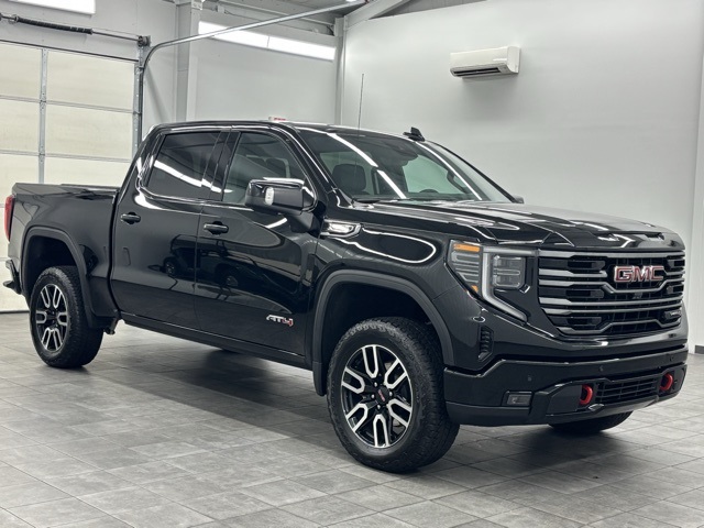 2025 GMC Sierra 1500 AT4's photo