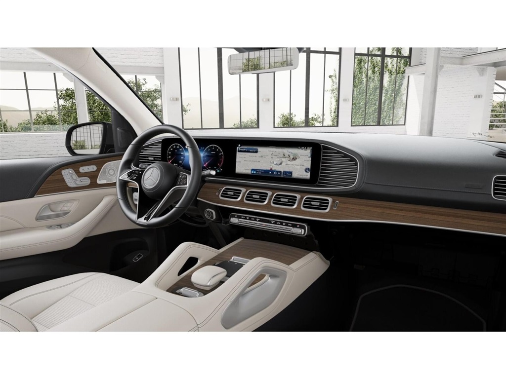 2025 Mercedes Benz GLS 450 4MATIC photo 5