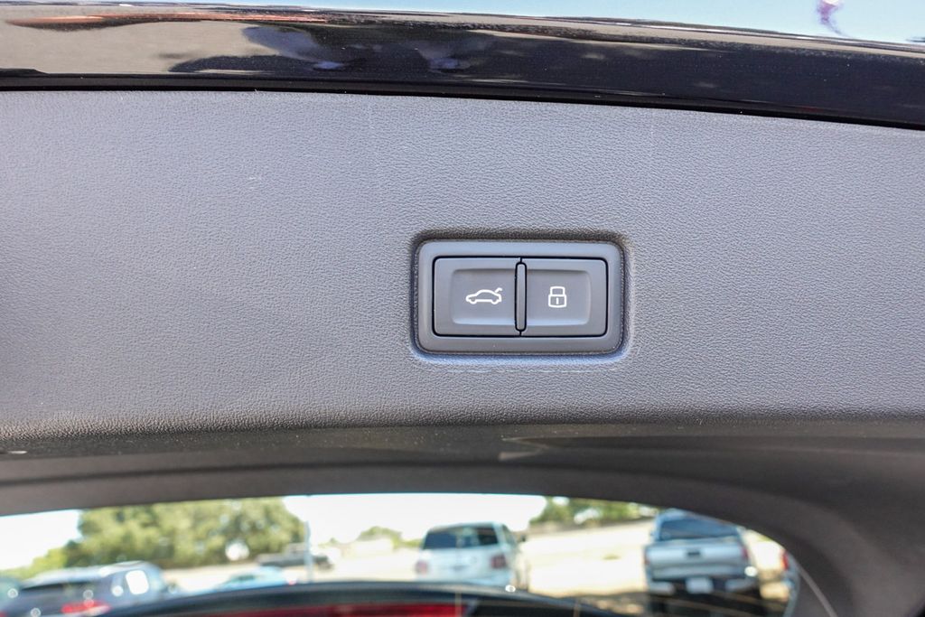 2023 Audi Q4 40 E-tron Premium Plus photo 23