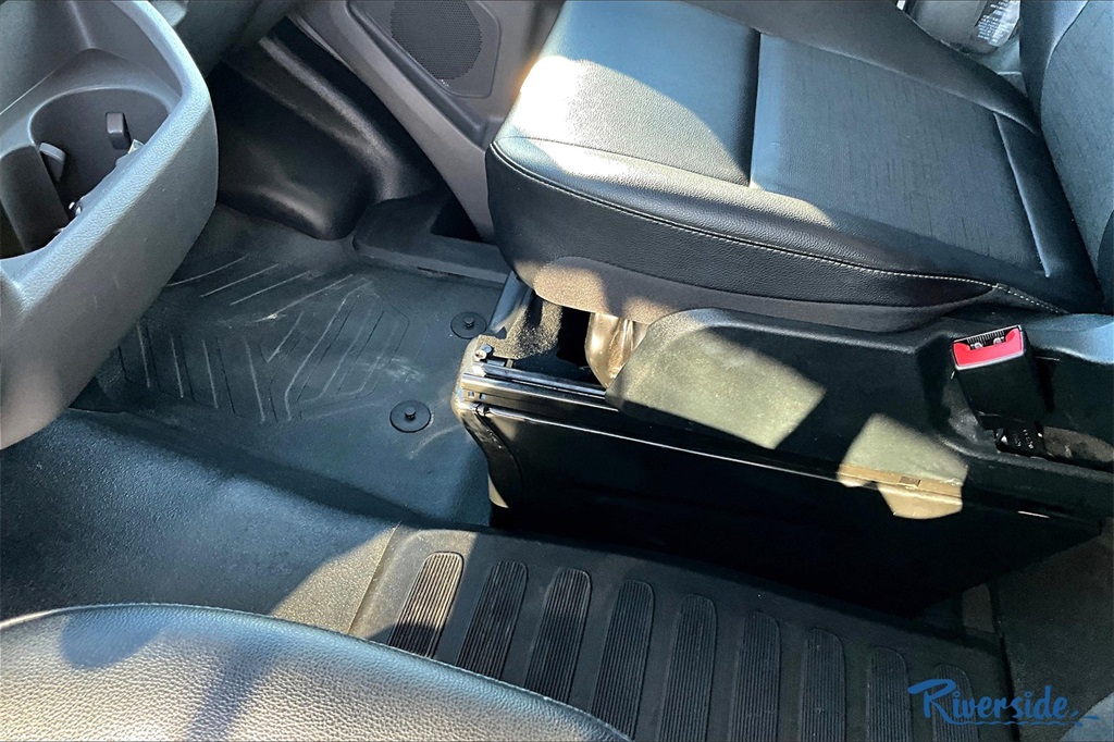 2023 Ford Transit photo 13