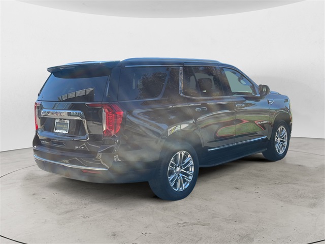 2023 Gmc Yukon SLT photo 4