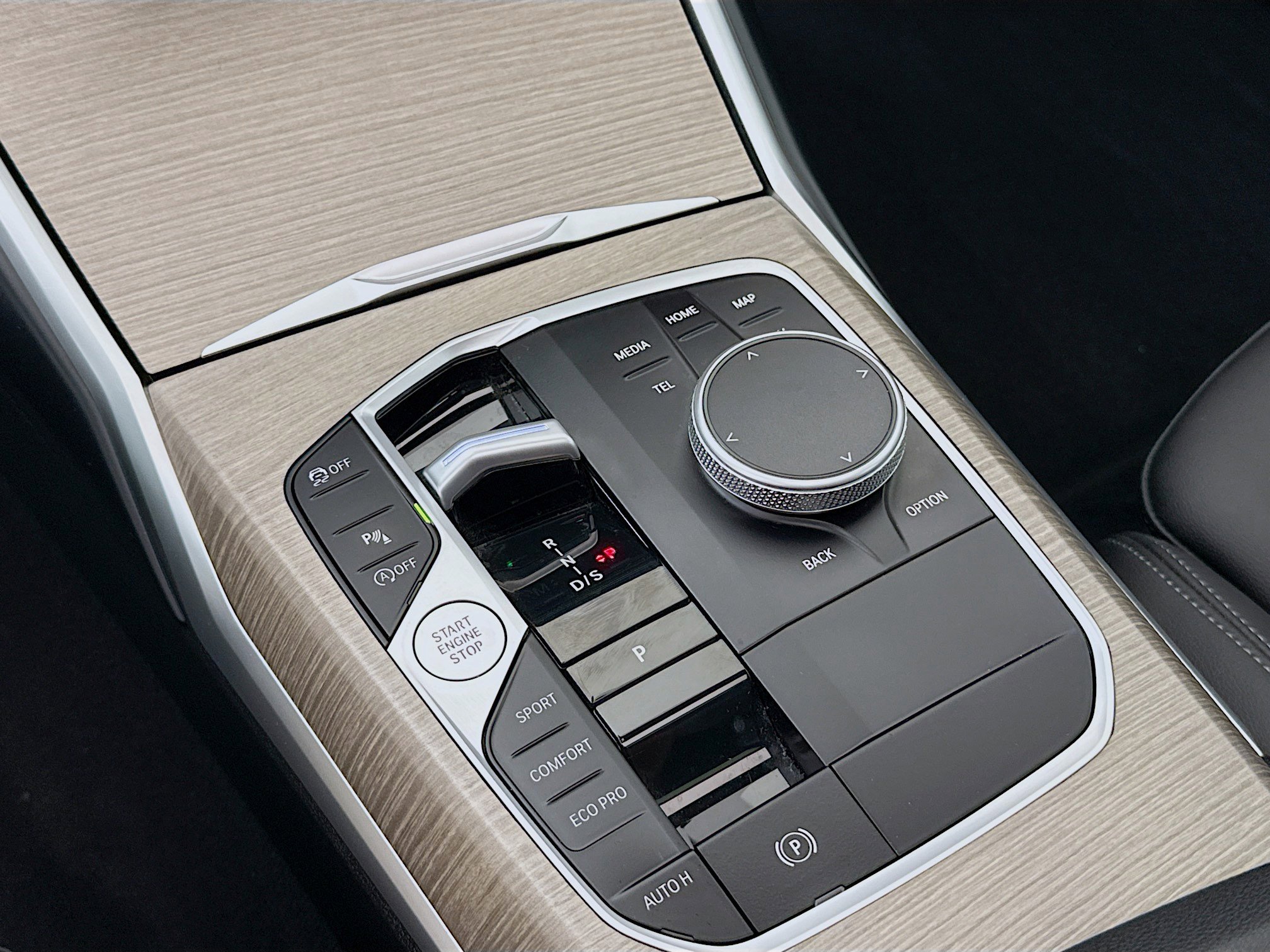 2025 Bmw 330i photo 19