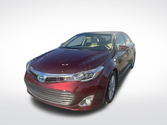 2013 Toyota Avalon Limited Hybrid's photo