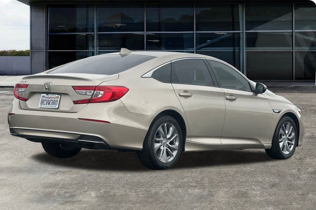 2018 Honda Accord LX photo 4
