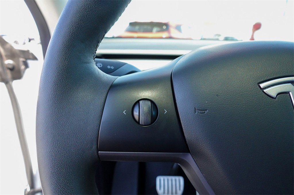 2022 Tesla Model Y Performance photo 15