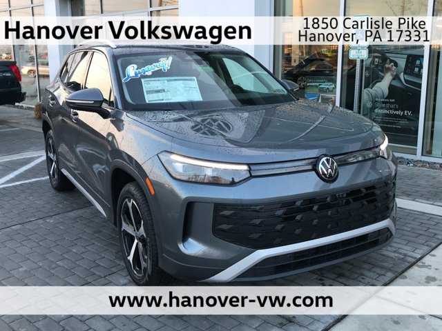 2026 Volkswagen Tiguan SE's photo