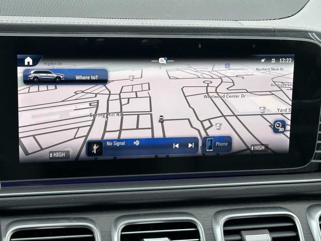 2025 Mercedes Benz GLS 450 4MATIC photo 9
