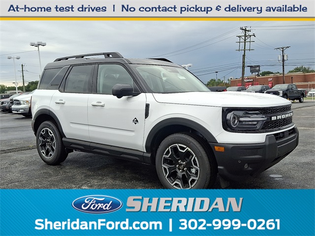 2025 Ford Bronco Sport Outer Banks's photo