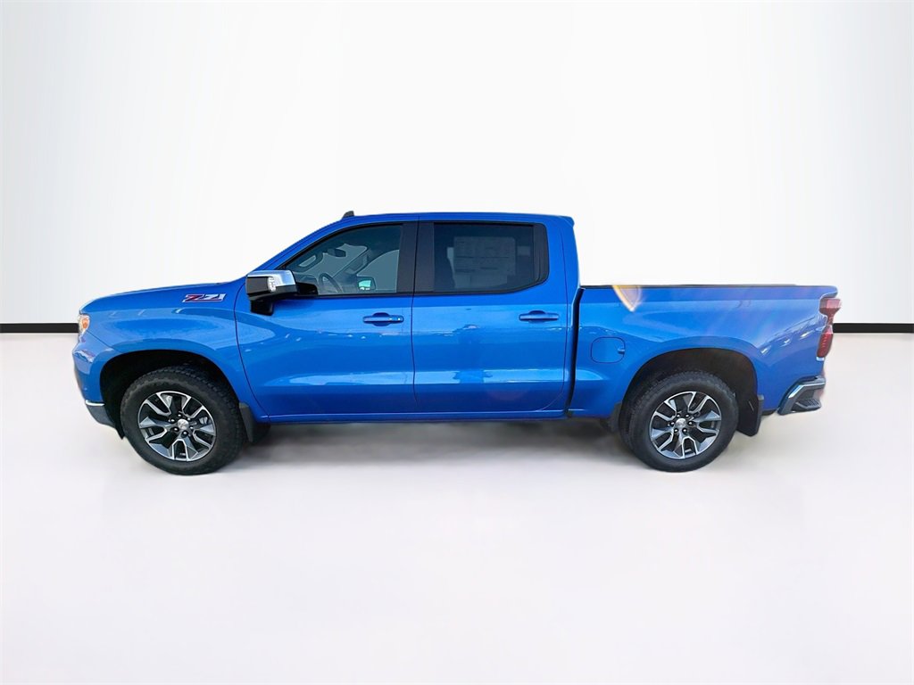 2025 Chevrolet Silverado 1500 LT photo 4