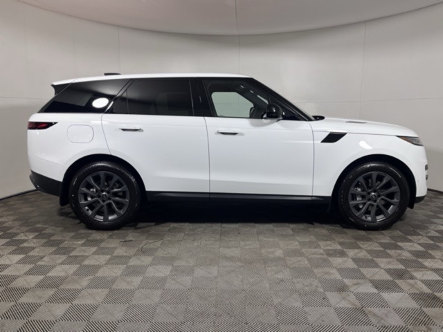 2025 Land Rover Range Rover Sport P360 S photo 7