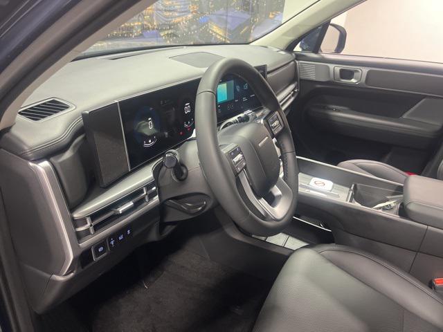 2026 Hyundai Santa Fe SEL photo 2