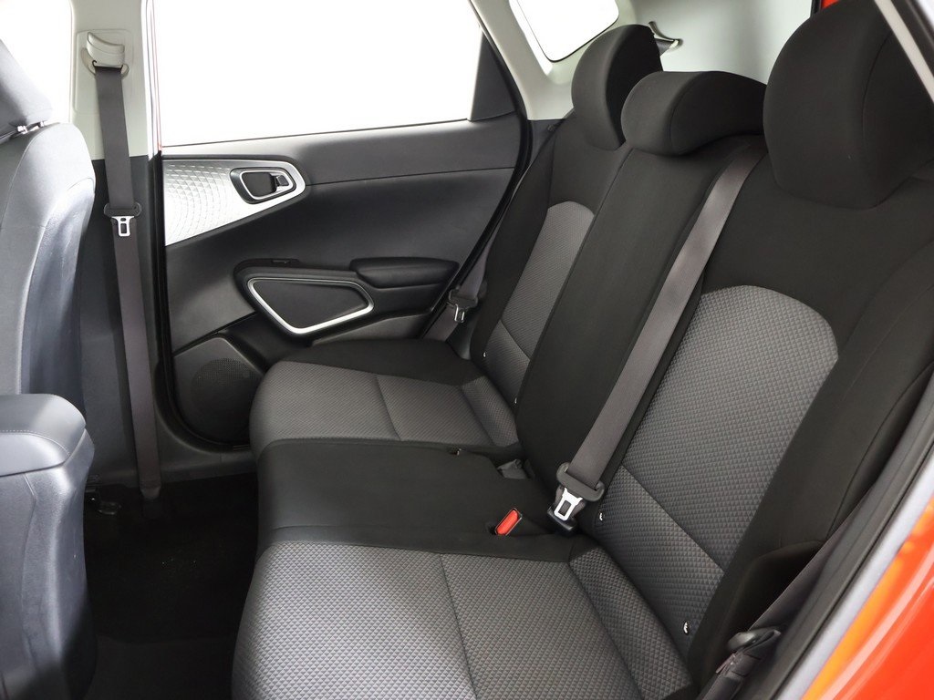 2022 Kia Soul LX photo 25