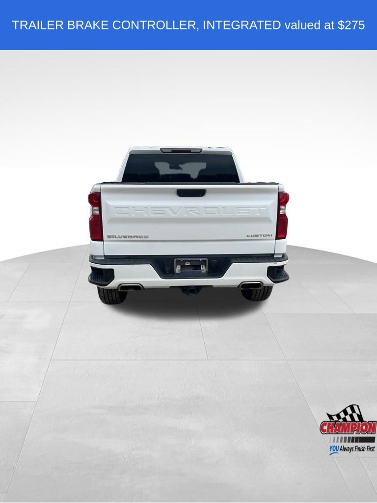 2020 Chevrolet Silverado 1500 Custom photo 3