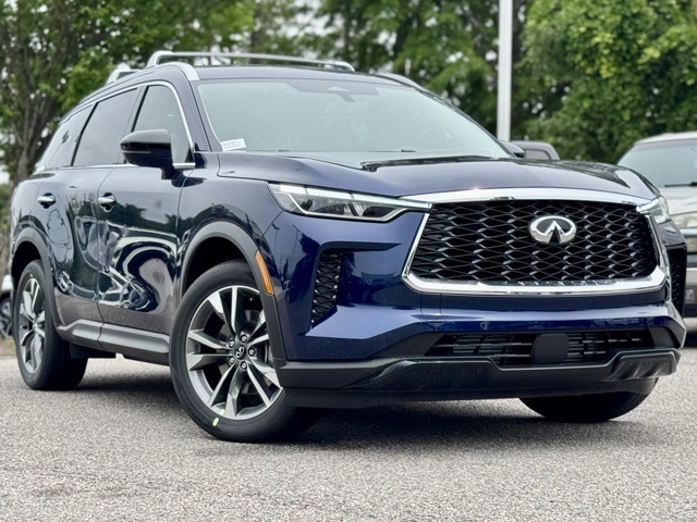 2025 INFINITI QX60 LUXE's photo