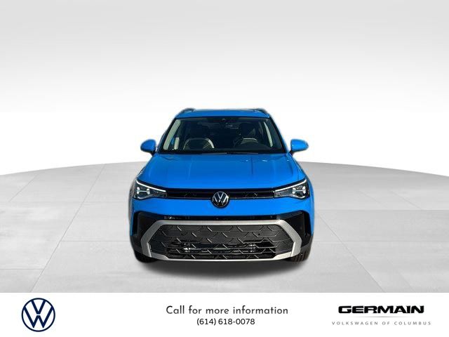 2025 Volkswagen Taos SE photo 2