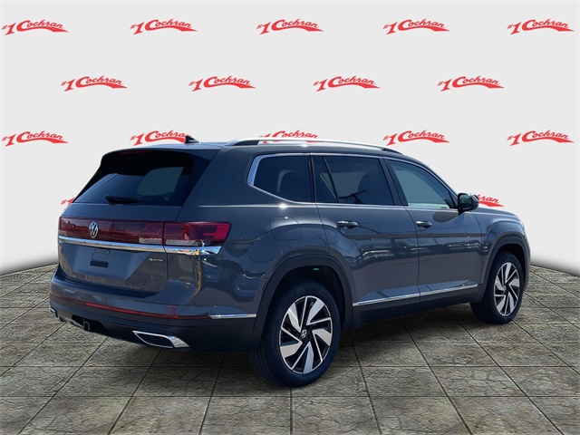 2025 Volkswagen Atlas SEL photo 3