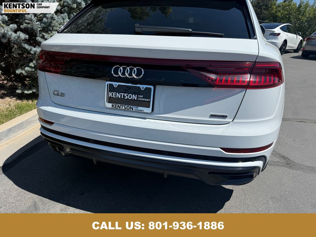 2019 Audi Q8 line Prestige photo 33