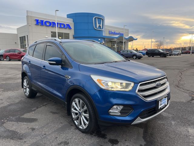 2017 Ford Escape Titanium's photo