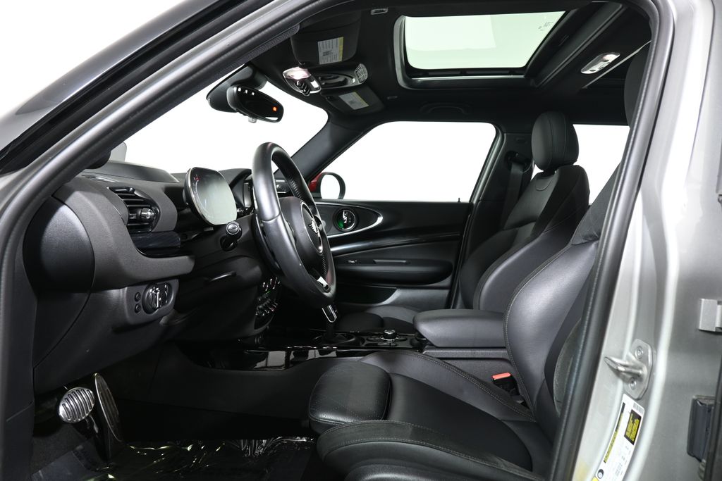 2024 Mini Cooper John Cooper Works ALL4 photo 3