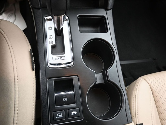 2017 SUBARU OUTBACK - Image 19