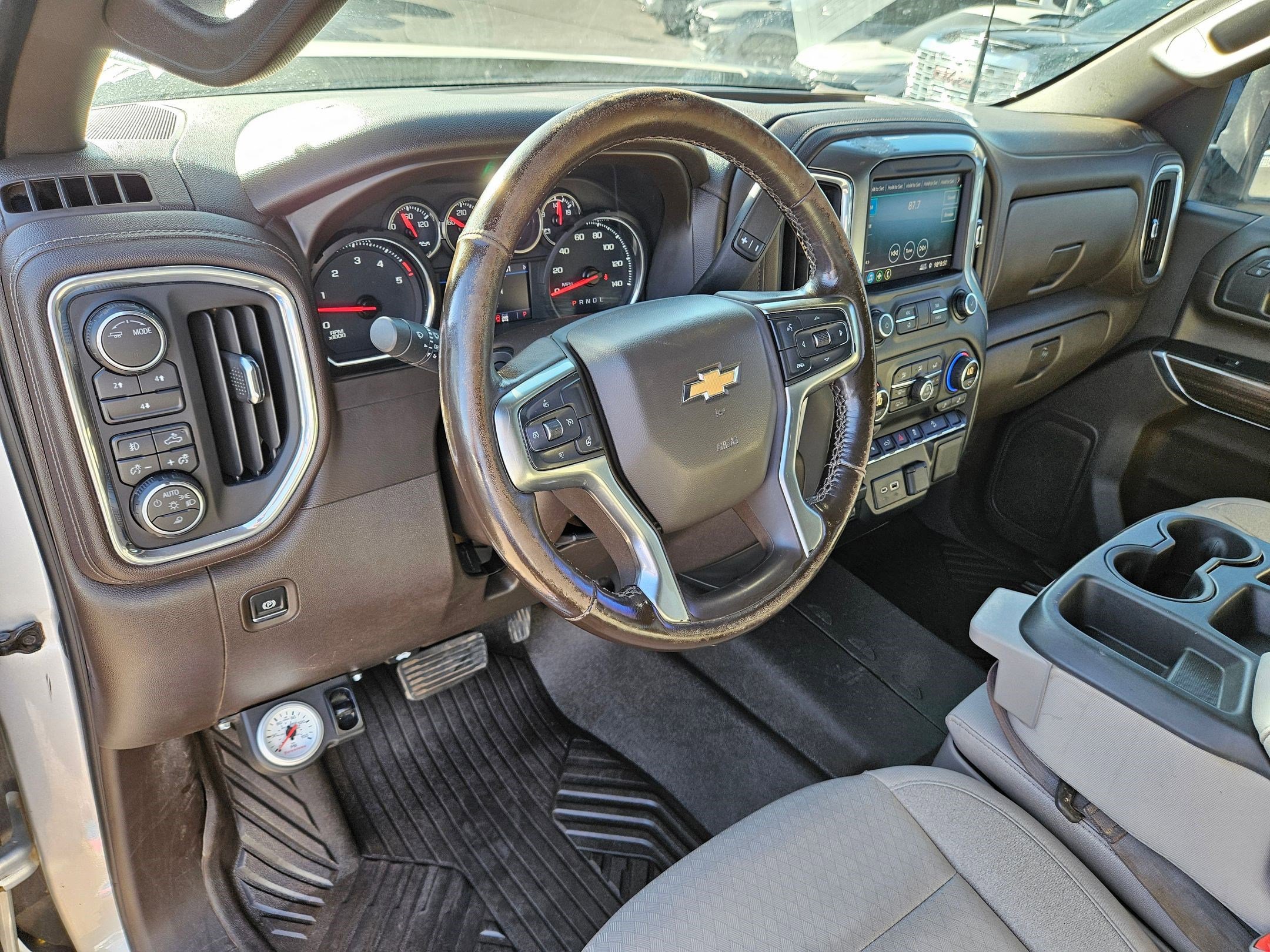 2020 Chevrolet Silverado 2500HD LT photo 7
