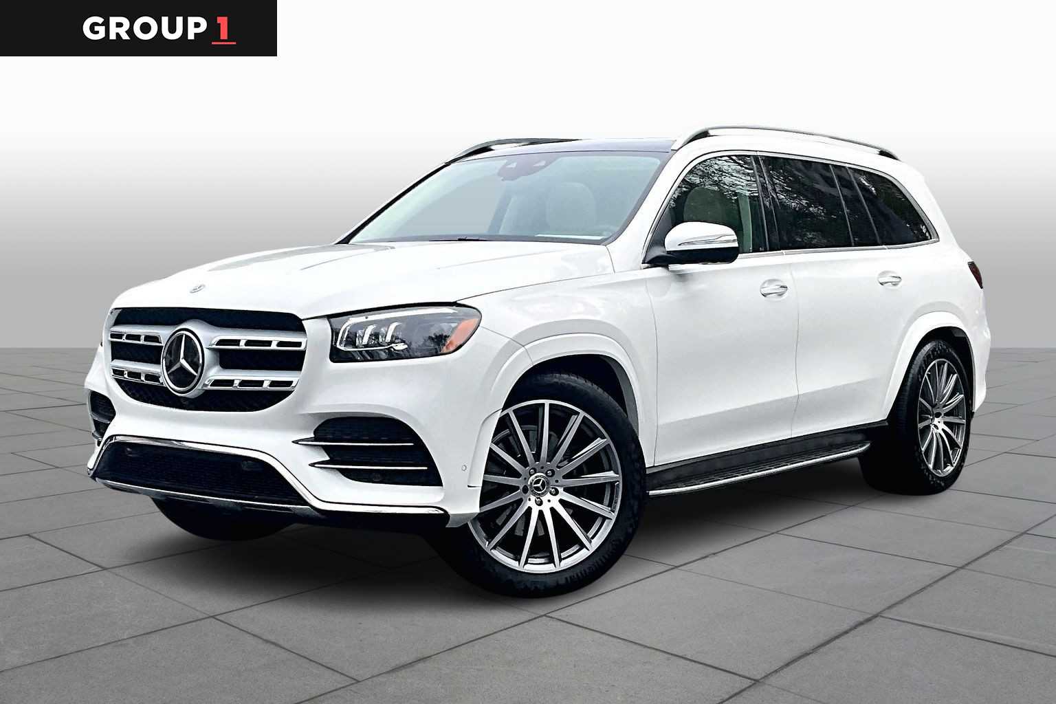 2023 Mercedes-Benz GLS Base's photo