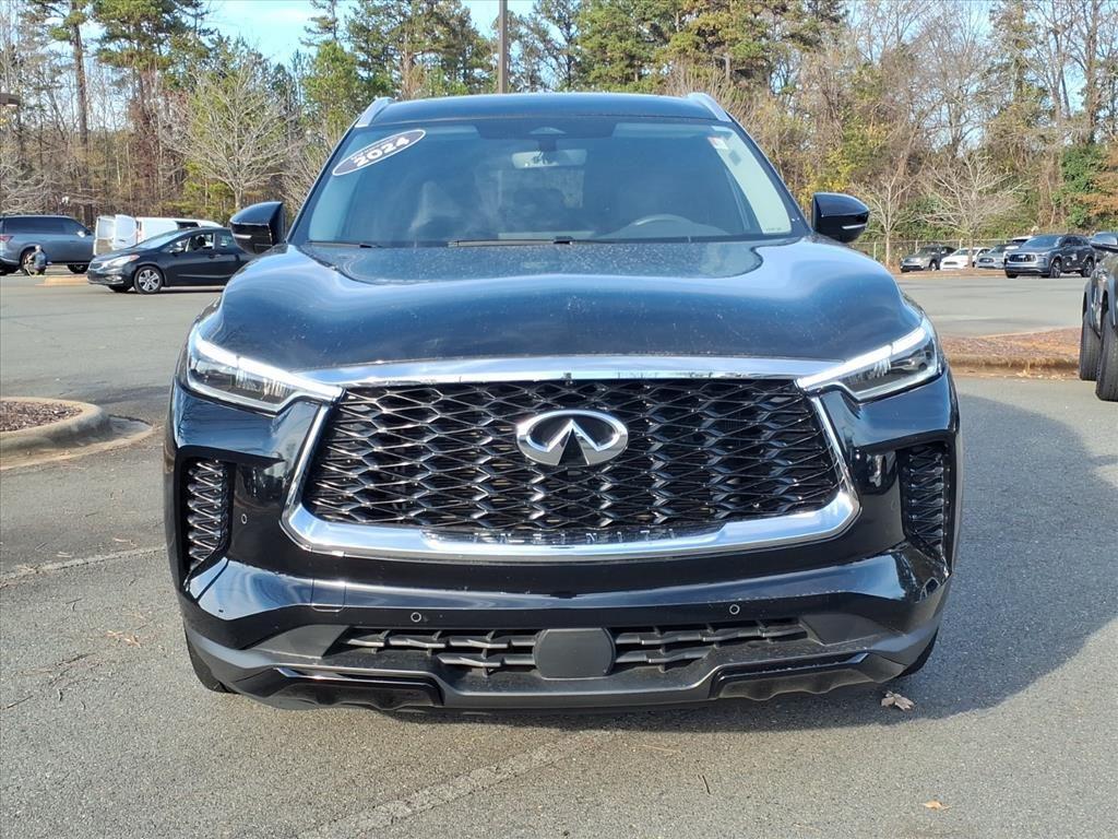 2024 Infiniti QX60 Luxe photo 2