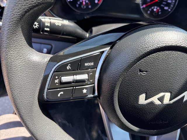 2023 Kia Forte LXS photo 15